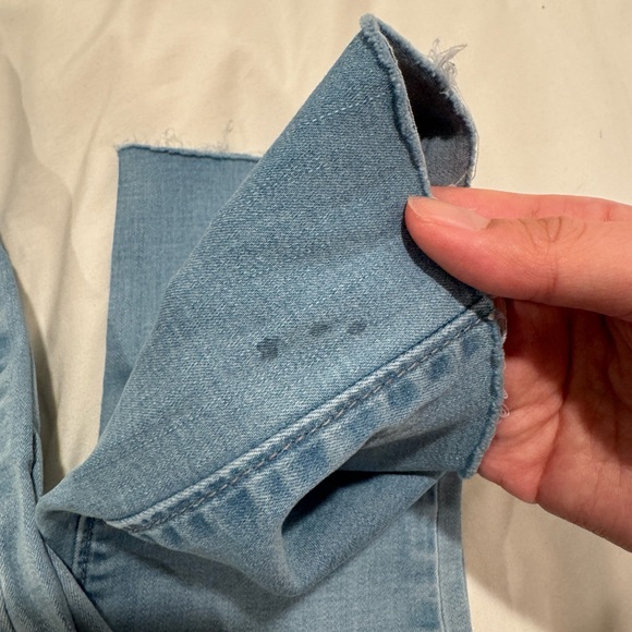 Knee Rip Jeans - Picture 2 of 3